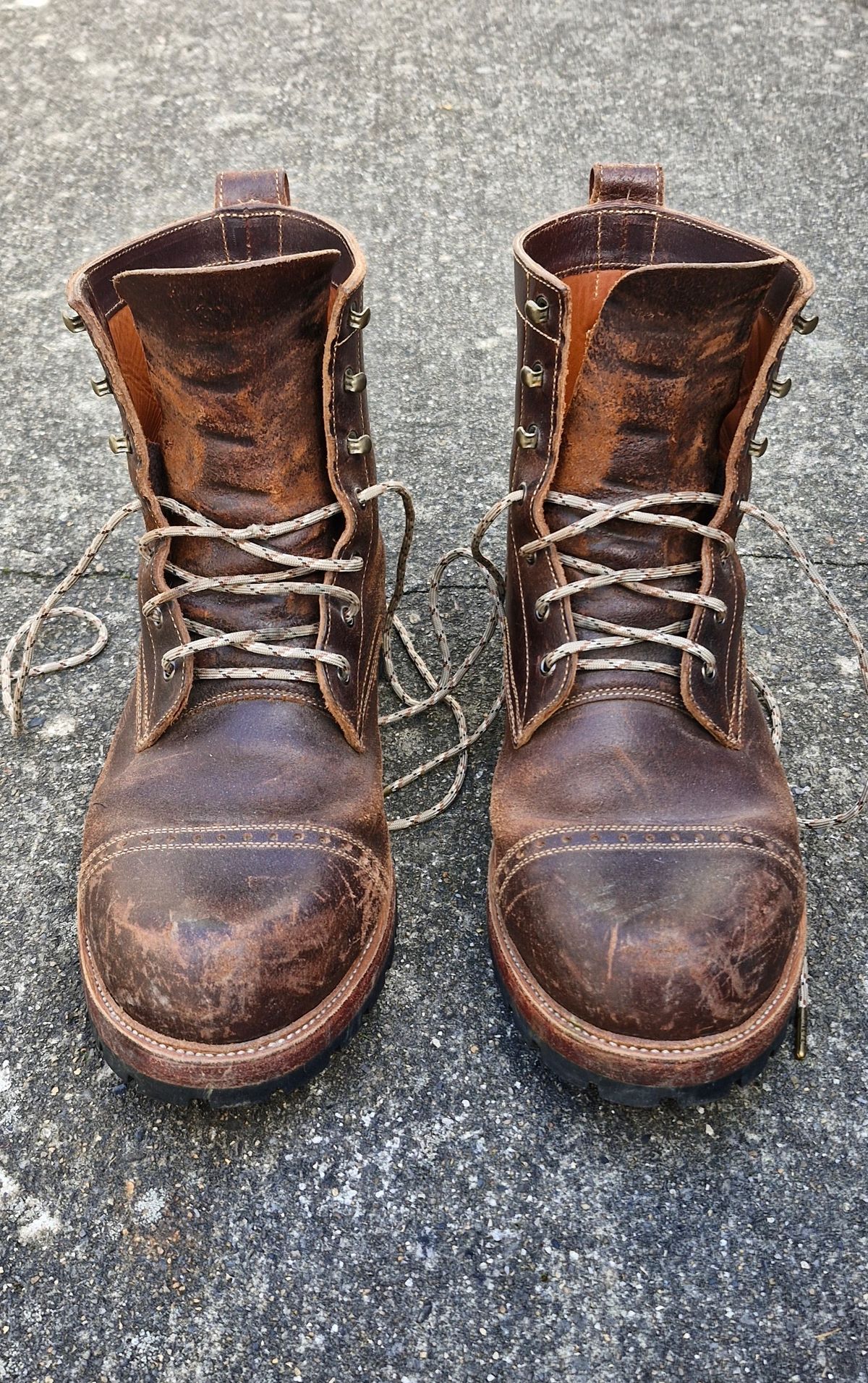 Photo by BCLEATHERGOODS on January 4, 2026 of the Imperium Hawke in Horween Cinnamon Waxed Flesh.