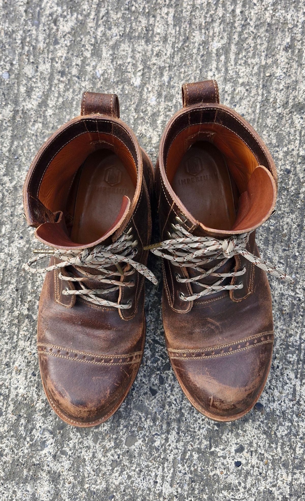 Photo by BCLEATHERGOODS on March 2, 2026 of the Imperium Hawke in Horween Cinnamon Waxed Flesh.