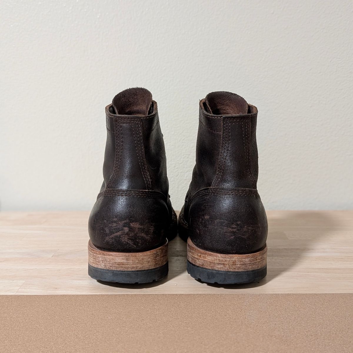 Photo by 907rx7 on November 5, 2025 of the White's MP-M1 in Horween Brown Waxed Flesh.