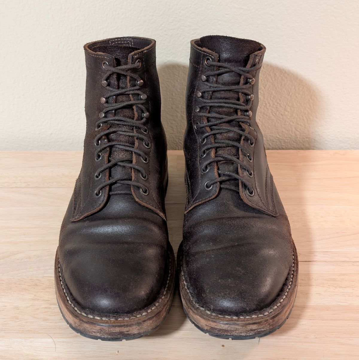 Photo by 907rx7 on December 6, 2025 of the White's MP-M1 in Horween Brown Waxed Flesh.