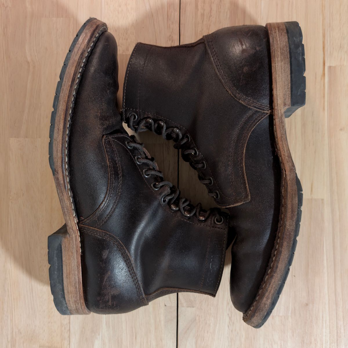 Photo by 907rx7 on December 6, 2025 of the White's MP-M1 in Horween Brown Waxed Flesh.