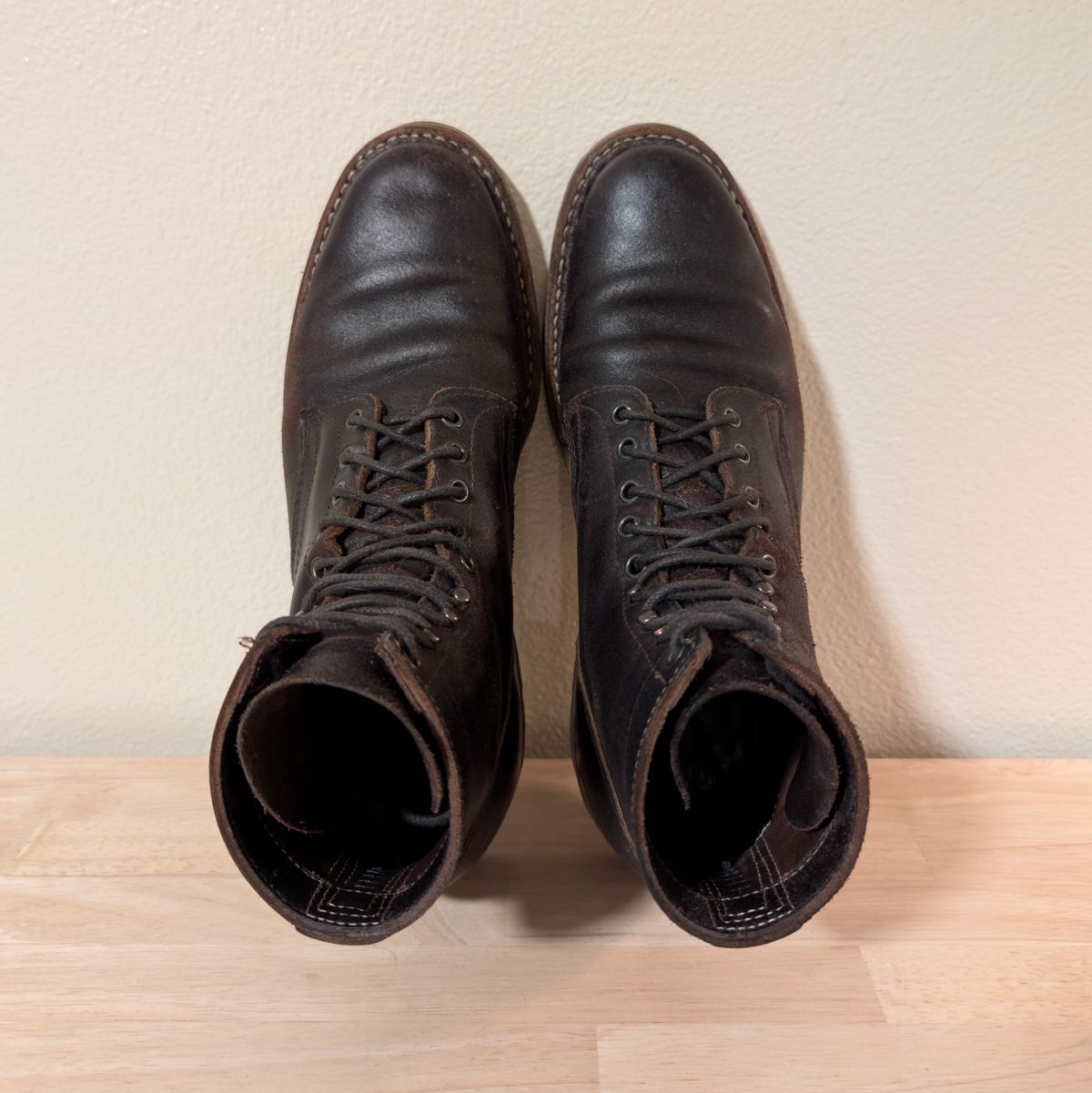 Photo by 907rx7 on December 6, 2025 of the White's MP-M1 in Horween Brown Waxed Flesh.