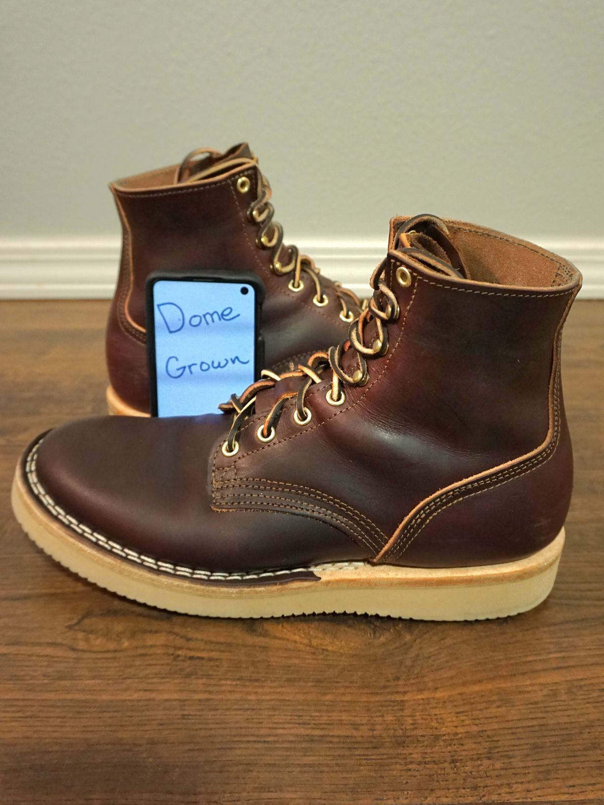 Photo by 907rx7 on November 4, 2023 of the Nicks Free Range in Wickett & Craig Burgundy Double Stuffed.