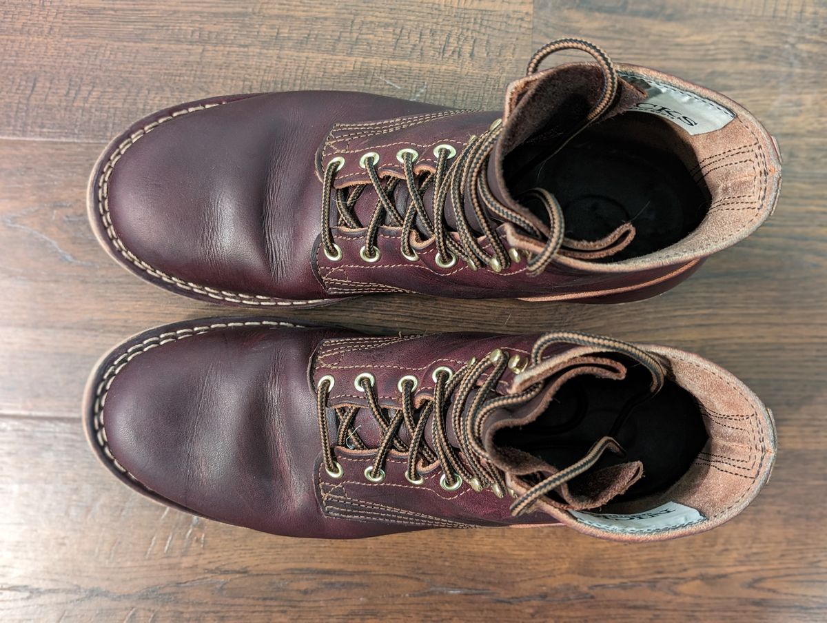 Photo by 907rx7 on January 6, 2024 of the Nicks Free Range in Wickett & Craig Burgundy Double Stuffed.