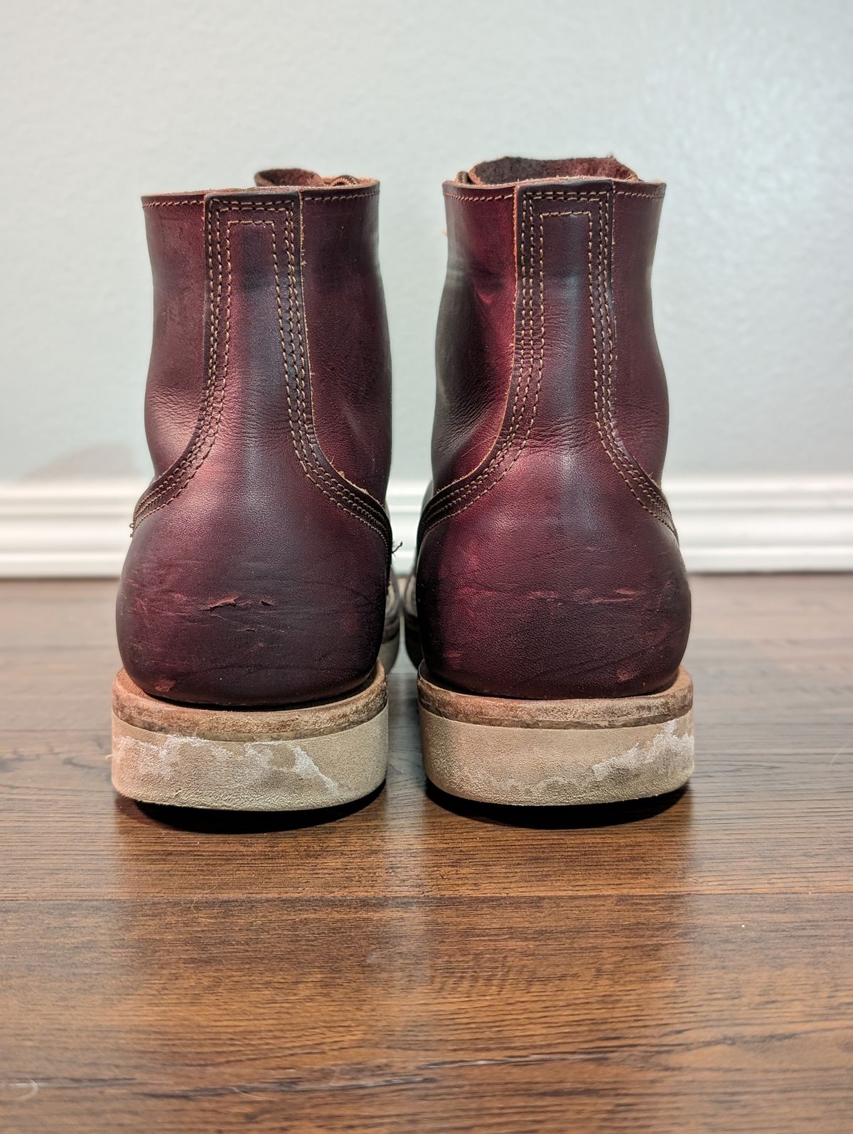 Photo by 907rx7 on February 6, 2024 of the Nicks Free Range in Wickett & Craig Burgundy Double Stuffed.