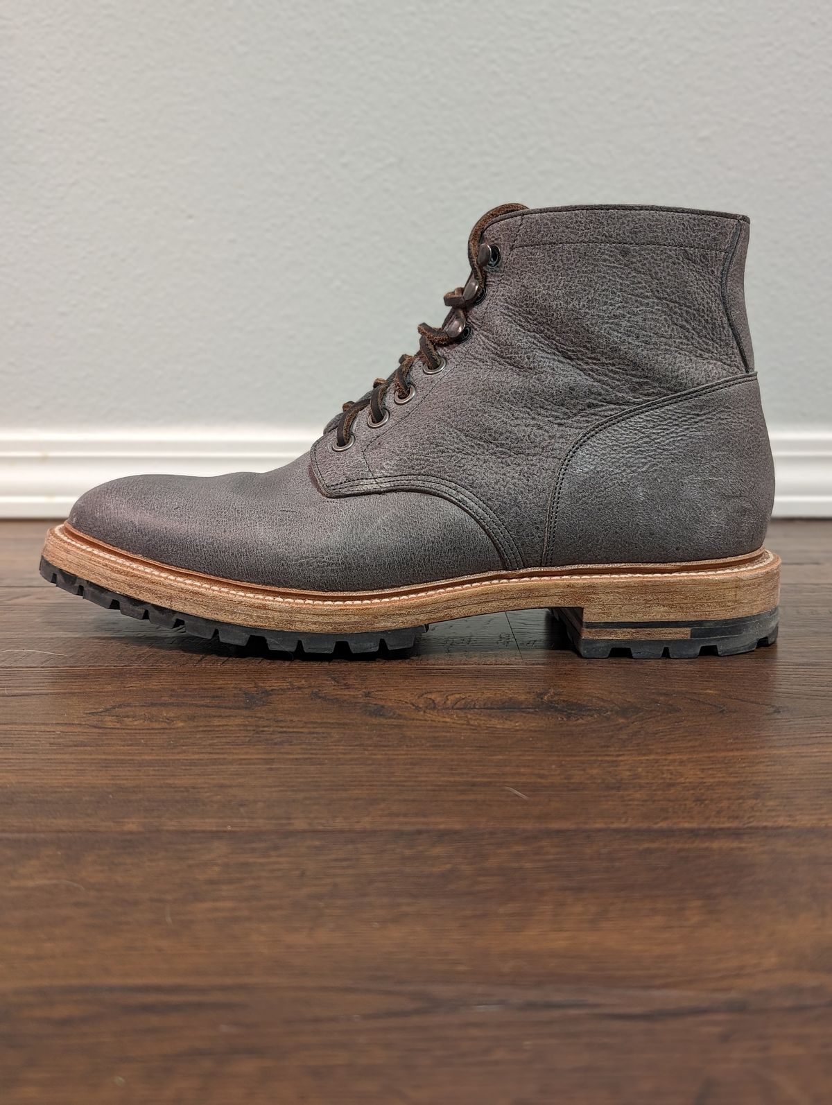 Photo by 907rx7 on December 6, 2023 of the Grant Stone Diesel Boot in C.F. Stead Storm Kudu.