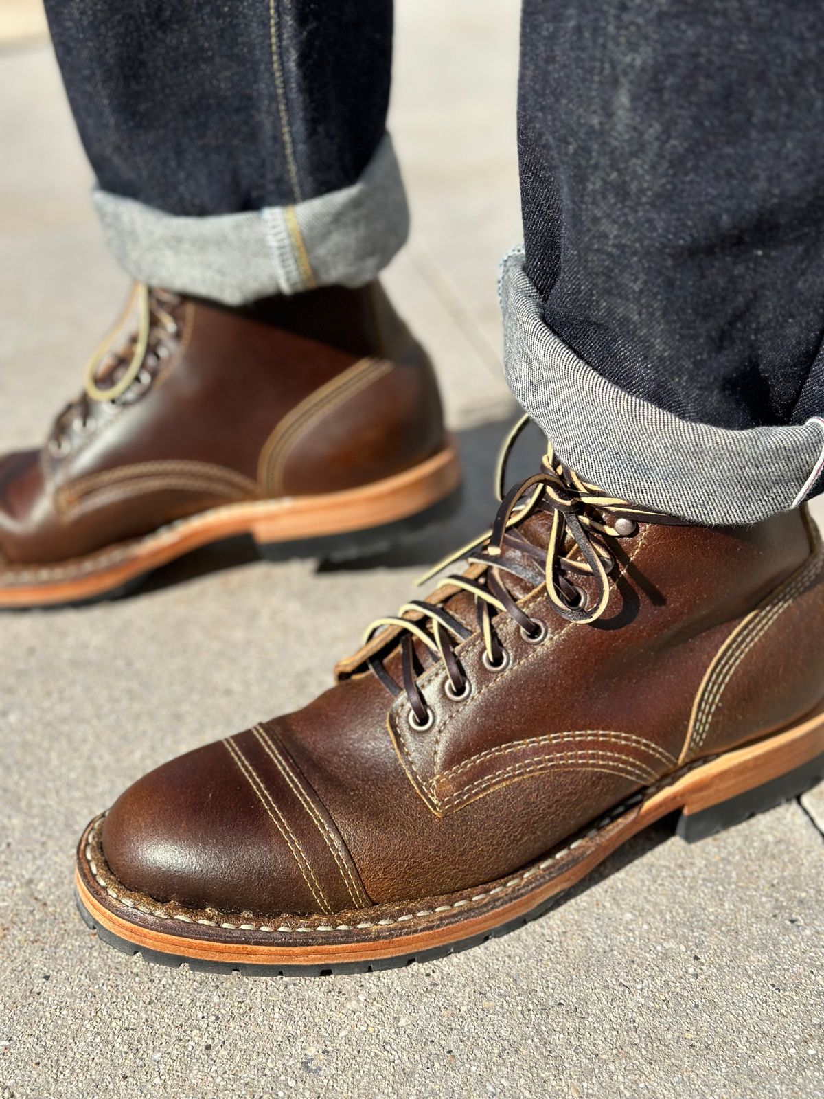 Photo by watch_gabe on October 4, 2023 of the White's MP-Sherman Toe Cap in Horween Cinnamon Waxed Flesh.