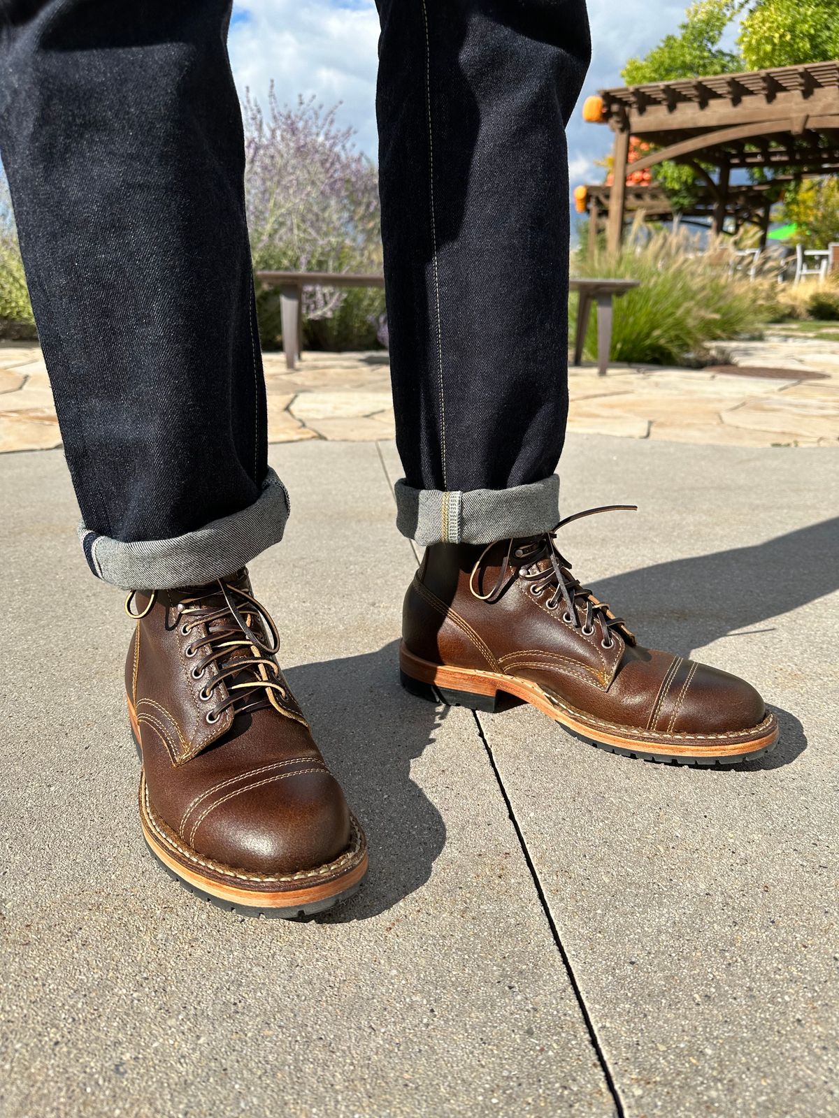 Photo by watch_gabe on October 4, 2023 of the White's MP-Sherman Toe Cap in Horween Cinnamon Waxed Flesh.