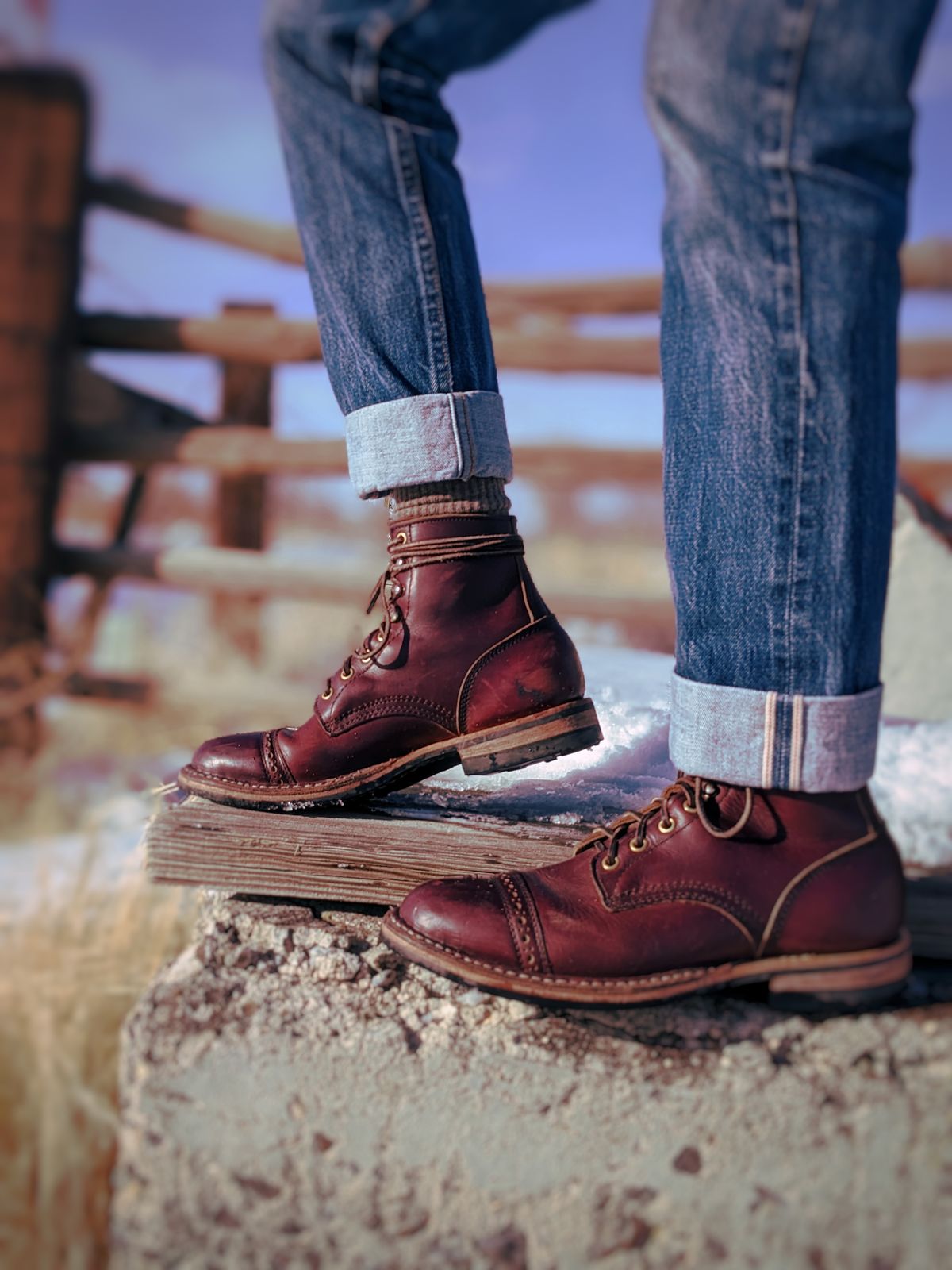 Photo by patinamindset on January 5, 2023 of the White's MP-Sherman Toe Cap in Horween Burgundy Chromexcel.