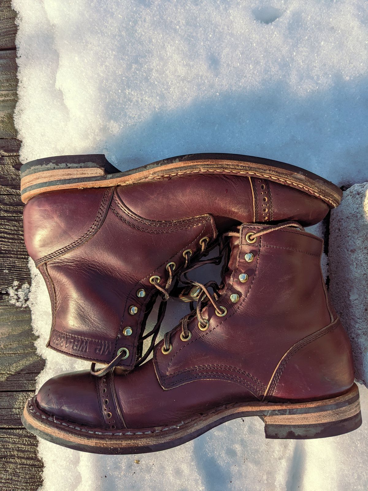 Photo by patinamindset on January 5, 2023 of the White's MP-Sherman Toe Cap in Horween Burgundy Chromexcel.