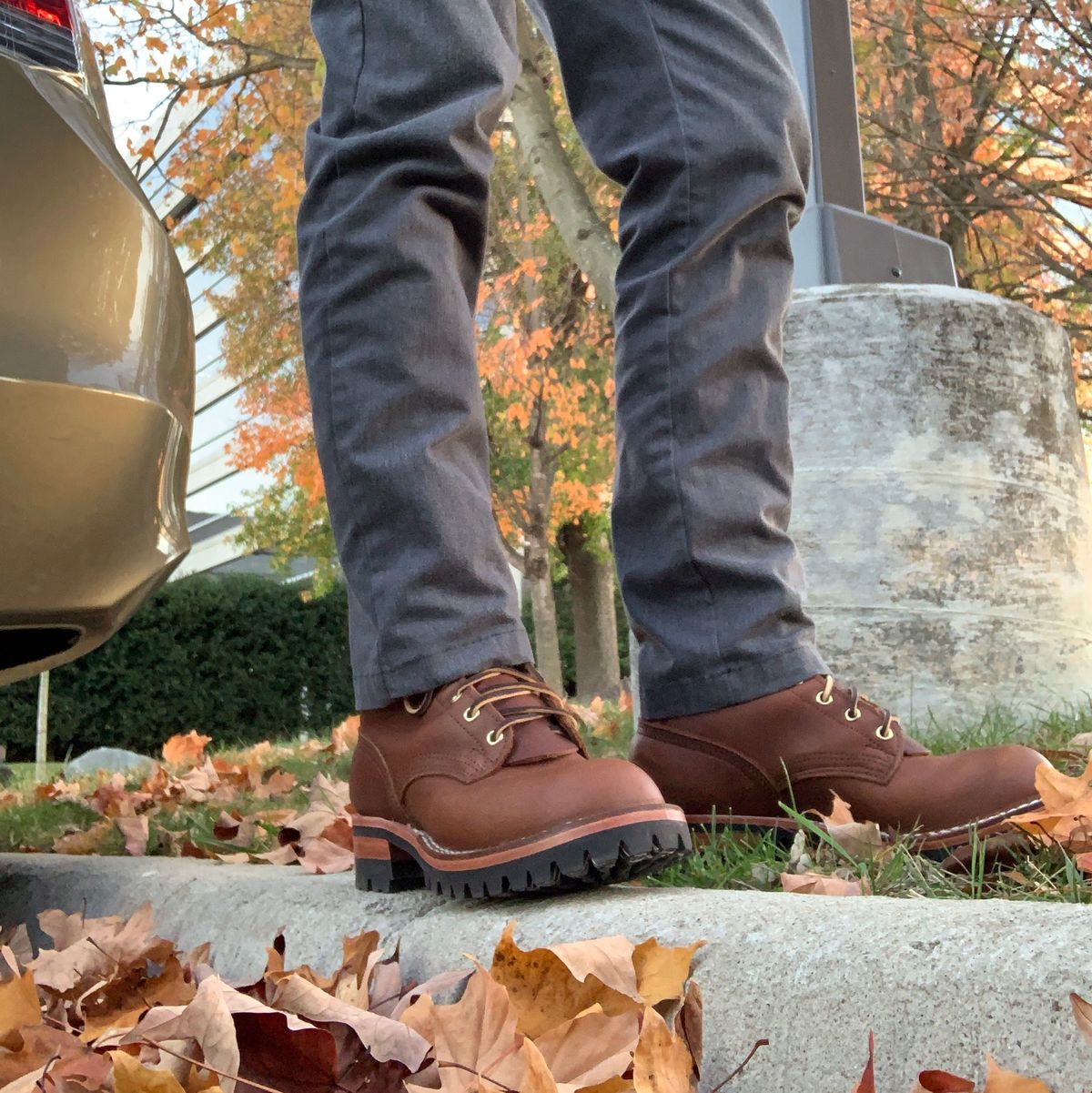 Photo by justin_time on November 7, 2022 of the Nicks Overlander in Seidel 1964 Brown.