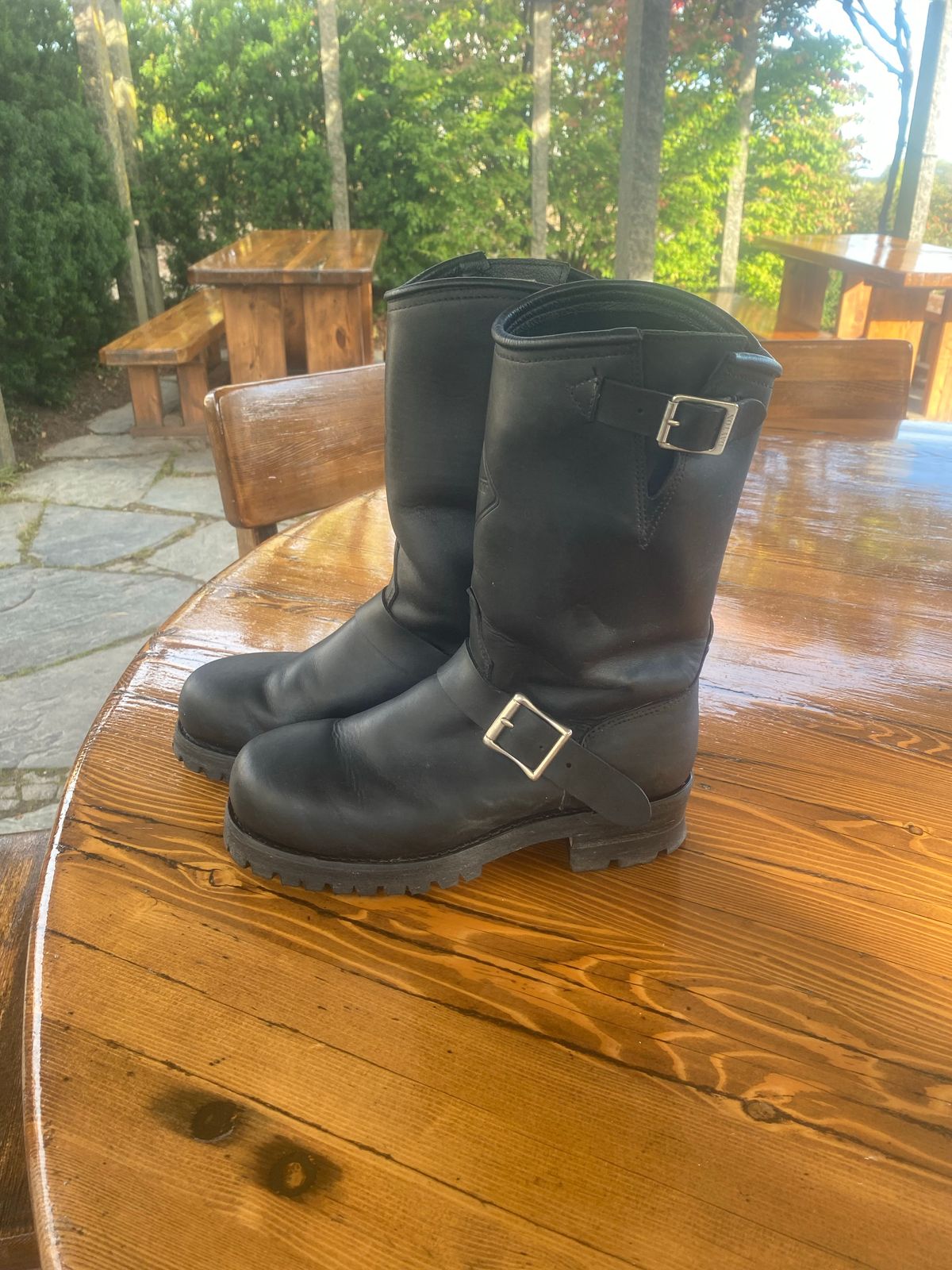 Photo by sharpendknives on October 1, 2022 of the Dayton Boots 6460 CSA Engineer in Black Oil Tan.