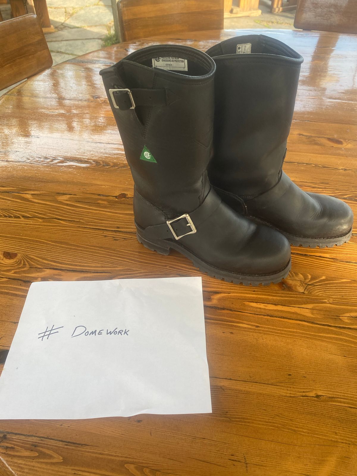 Photo by sharpendknives on October 1, 2022 of the Dayton Boots 6460 CSA Engineer in Black Oil Tan.