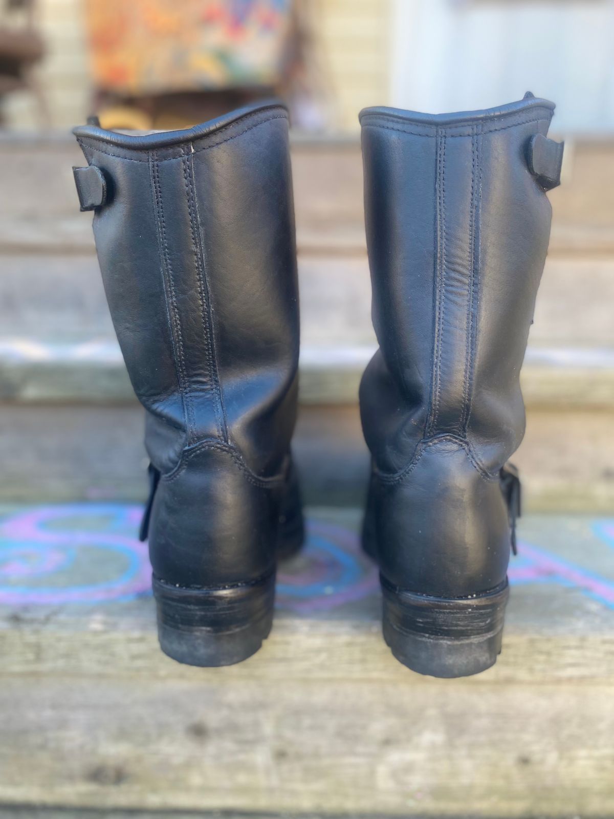 Photo by sharpendknives on November 2, 2022 of the Dayton Boots 6460 CSA Engineer in Black Oil Tan.