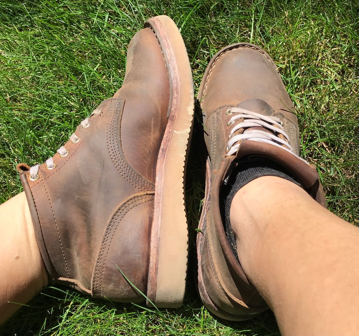 Photo by dj on August 9, 2024 of the Nicks Aldert Strider in Horween Orange Predator.