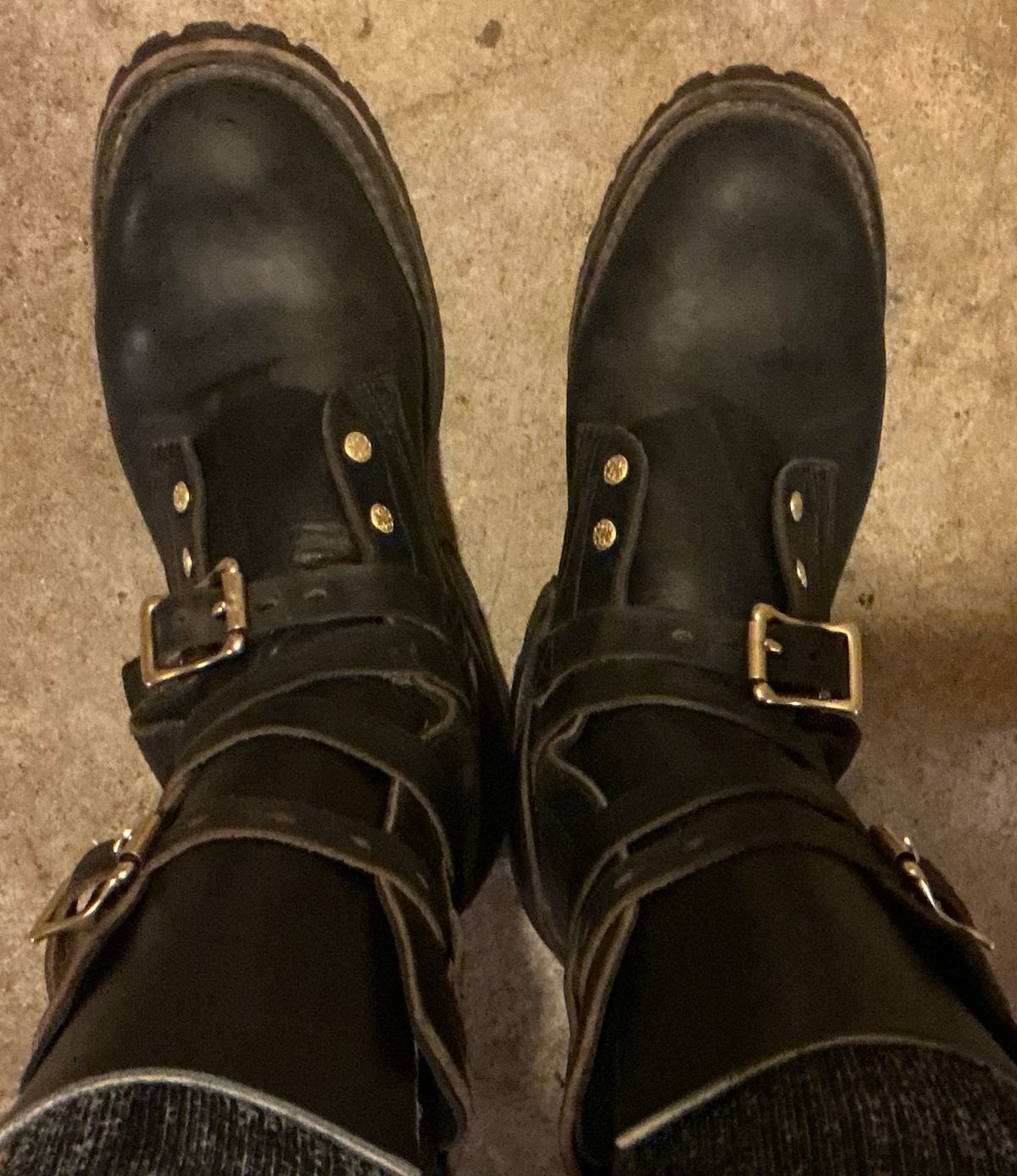 Photo by dj on January 18, 2025 of the Nicks Heritage TankerPro in Horween Black Chromexcel.