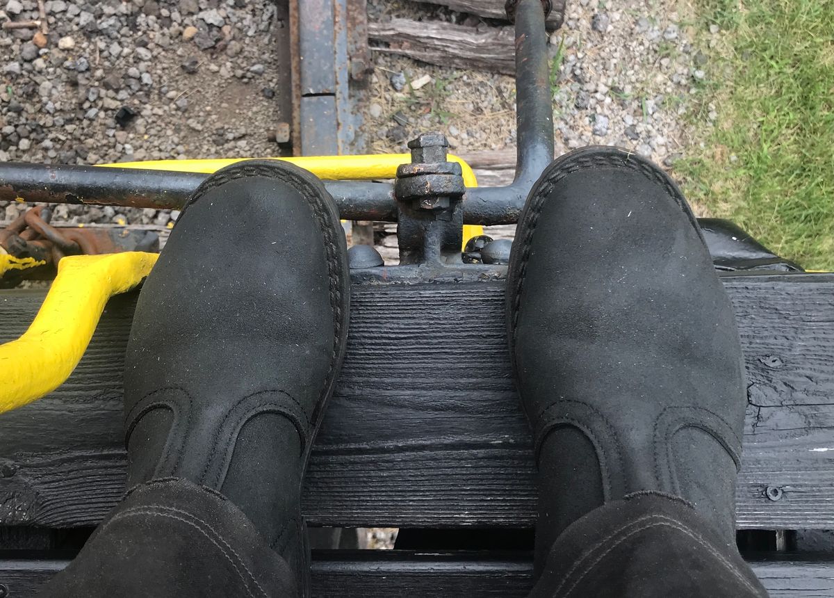 Photo by dj on July 4, 2024 of the Nicks Work Chelsea in Seidel 1964 Black Roughout.