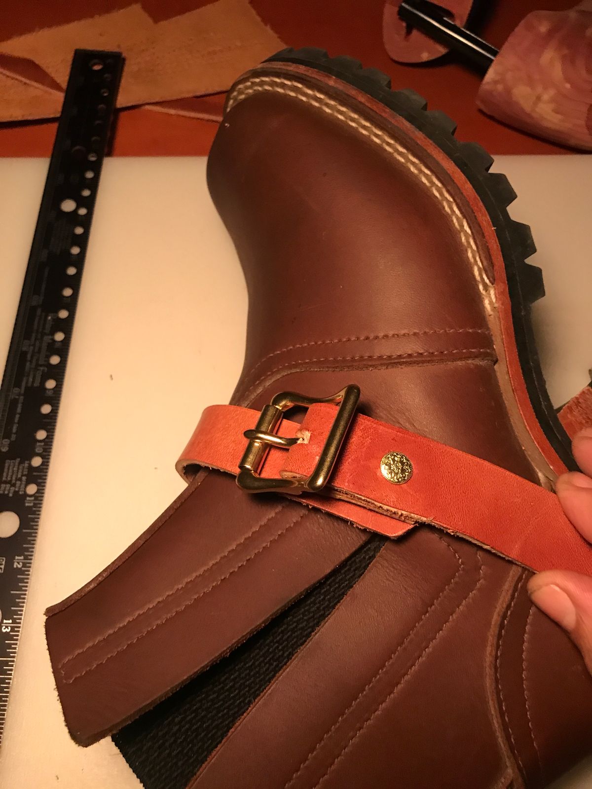 Photo by dj on October 20, 2024 of the Nicks Work Chelsea in Seidel 1964 Brown.