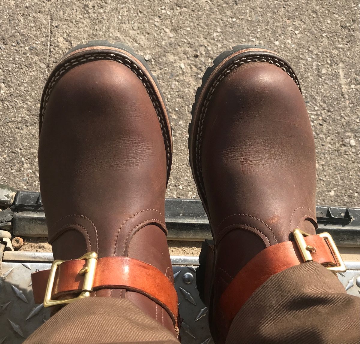 Photo by dj on October 29, 2024 of the Nicks Work Chelsea in Seidel 1964 Brown.