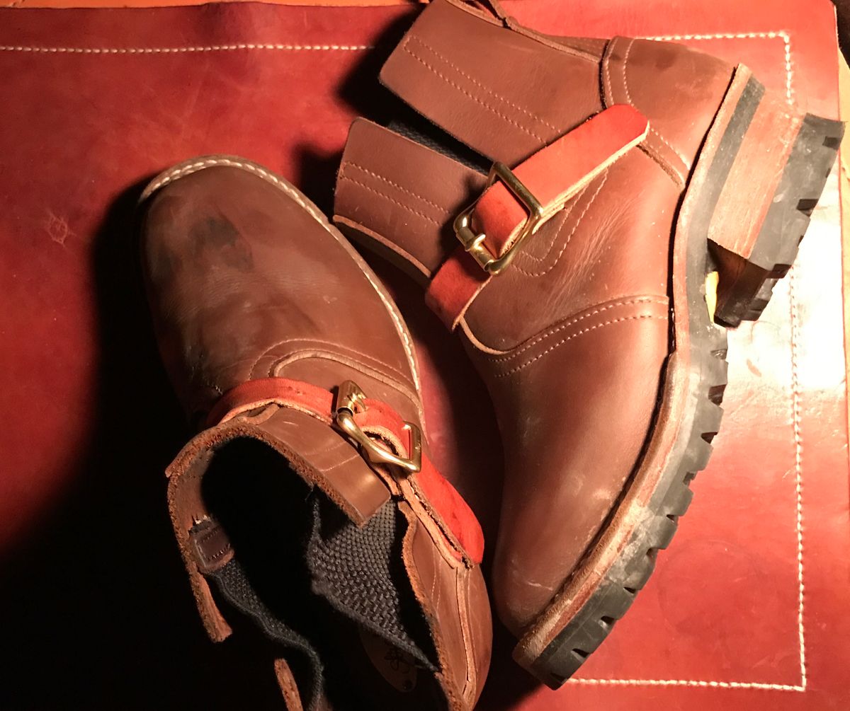 Photo by dj on April 6, 2025 of the Nicks Work Chelsea in Seidel 1964 Brown.