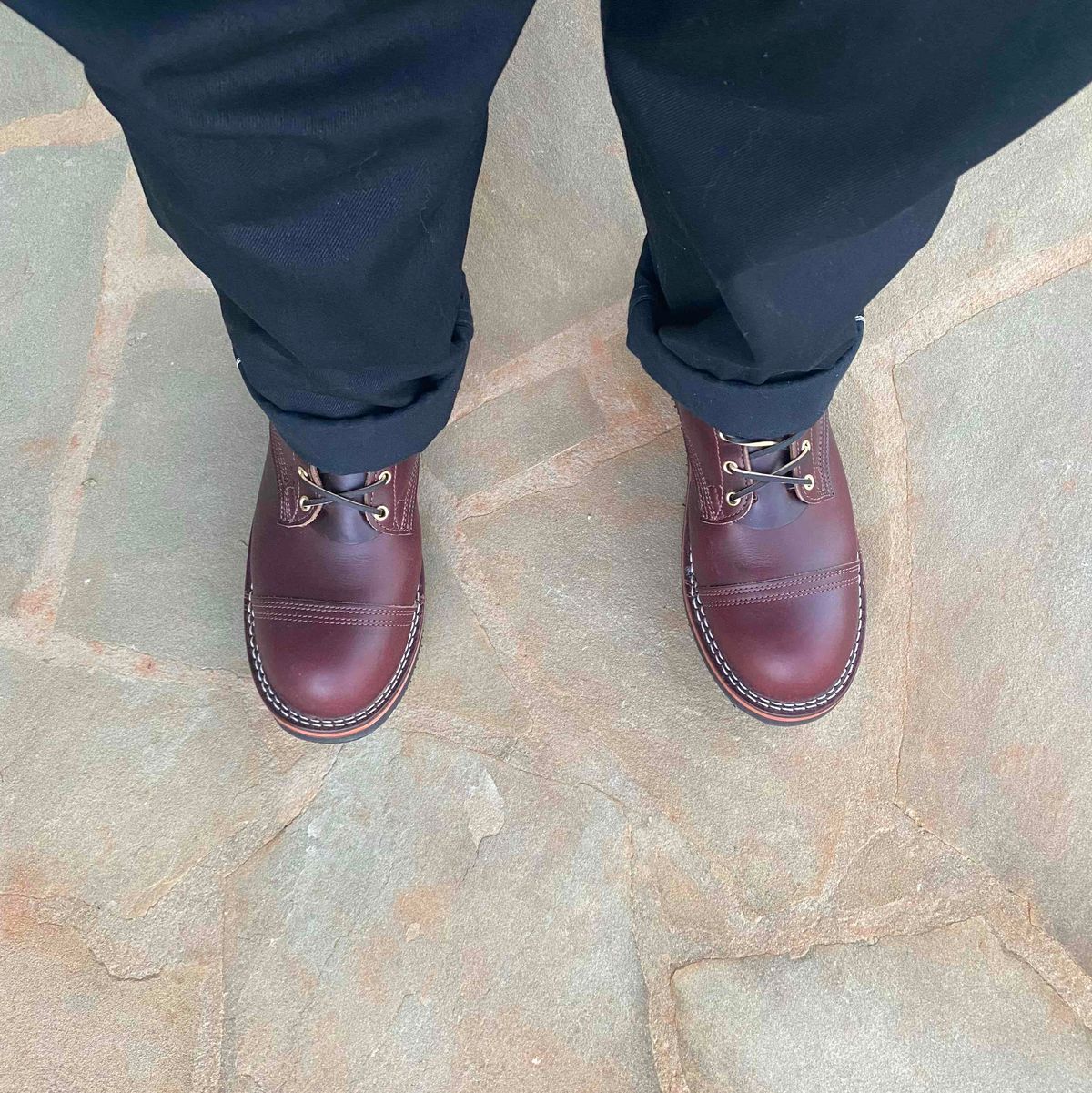 Photo by escapedTexan on March 11, 2023 of the Nicks Americana in Horween Color 8 Chromexcel.