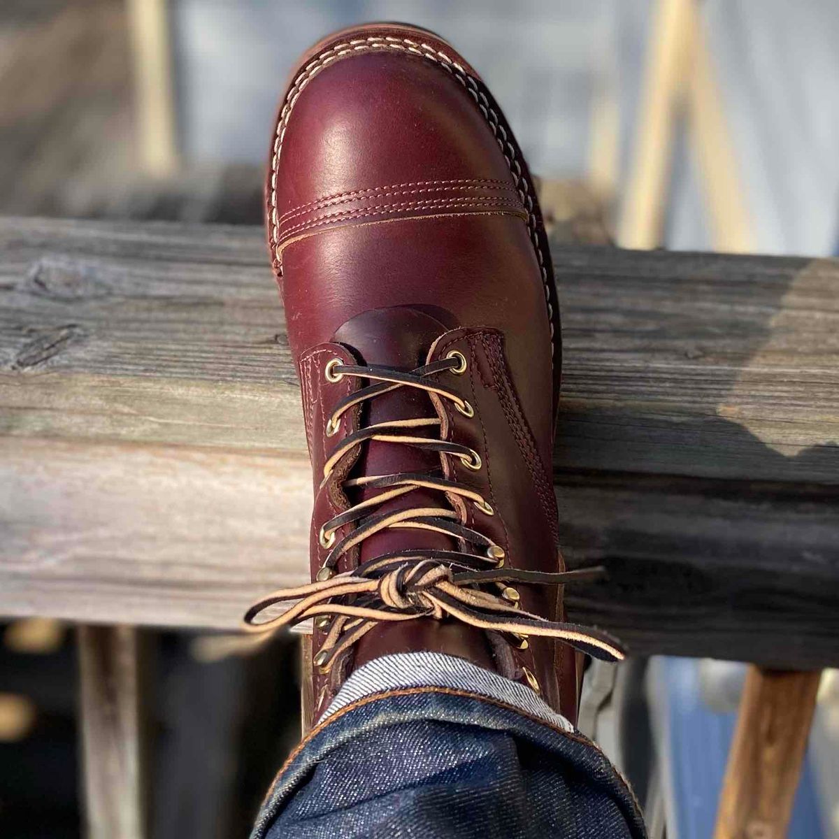Photo by escapedTexan on March 12, 2023 of the Nicks Americana in Horween Color 8 Chromexcel.