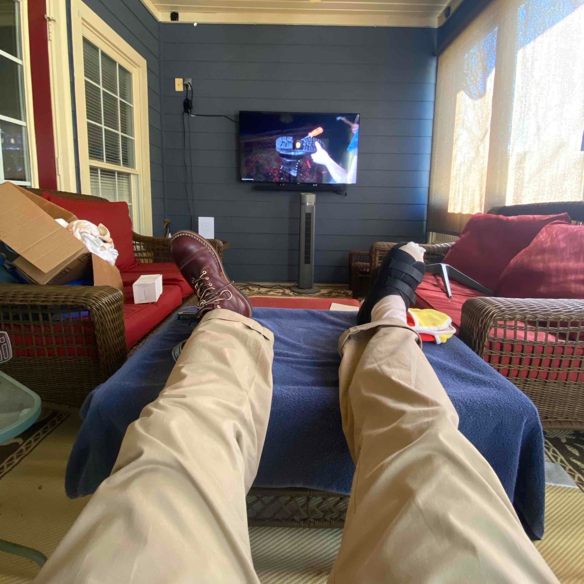 Photo by escapedTexan on March 29, 2023 of the Nicks Americana in Horween Color 8 Chromexcel.