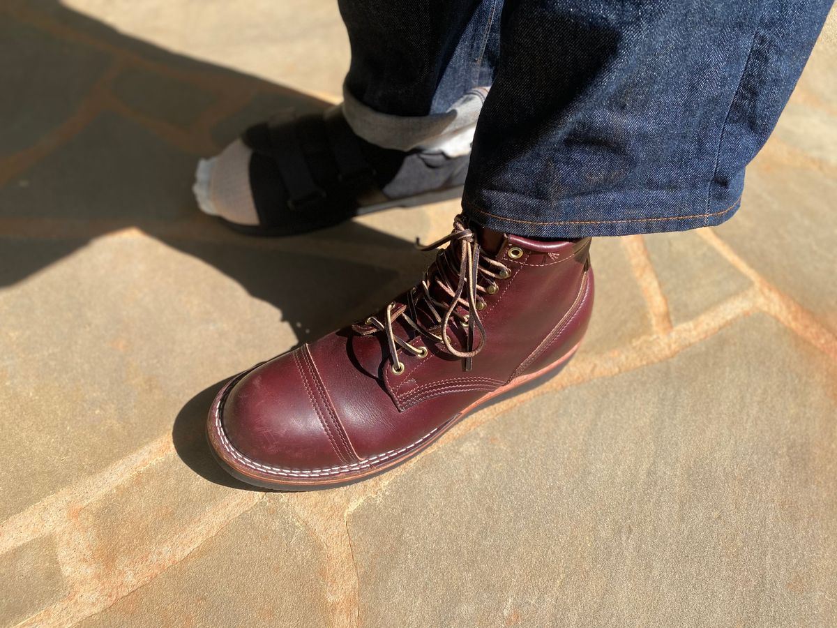 Photo by escapedTexan on March 30, 2023 of the Nicks Americana in Horween Color 8 Chromexcel.