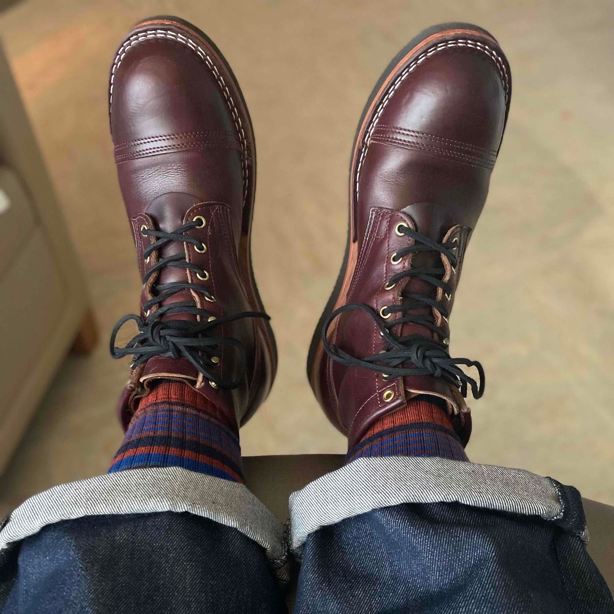 Photo by escapedTexan on April 19, 2023 of the Nicks Americana in Horween Color 8 Chromexcel.