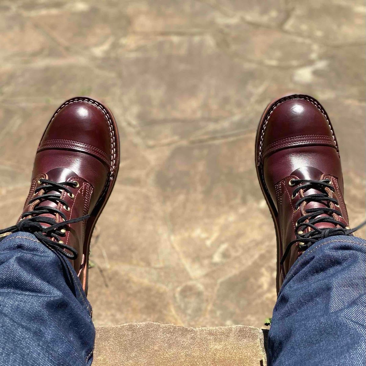 Photo by escapedTexan on May 3, 2023 of the Nicks Americana in Horween Color 8 Chromexcel.