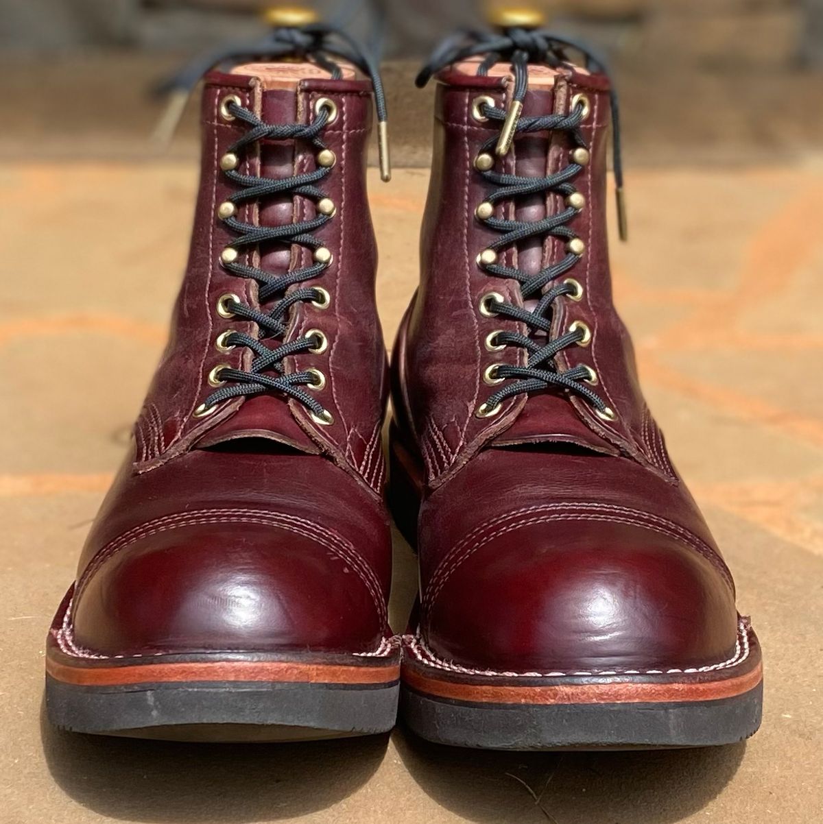 Photo by escapedTexan on July 7, 2023 of the Nicks Americana in Horween Color 8 Chromexcel.