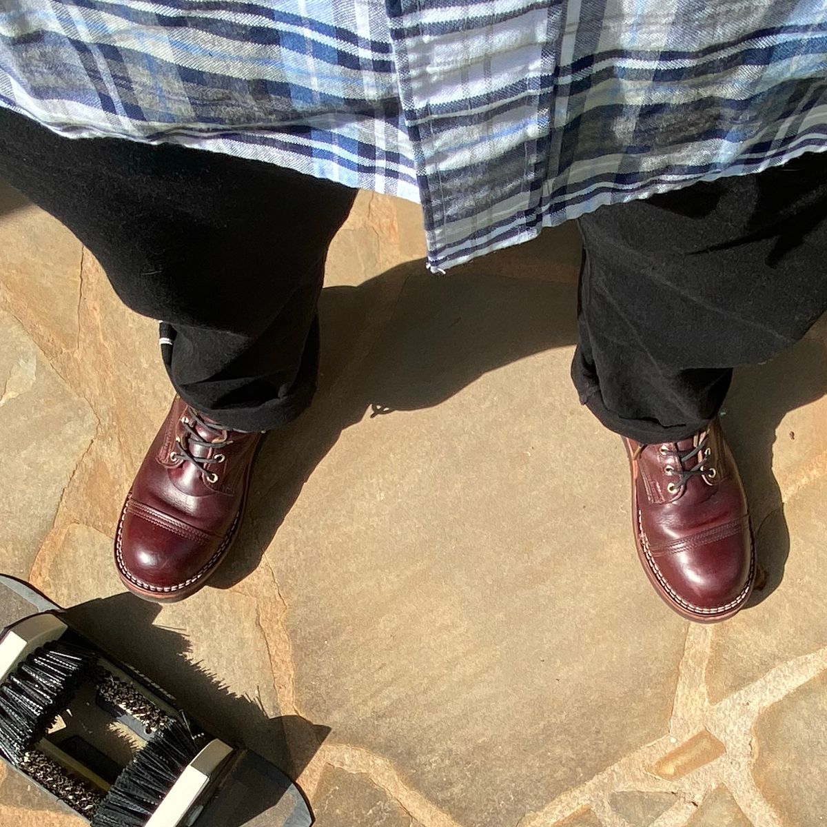 Photo by escapedTexan on September 6, 2023 of the Nicks Americana in Horween Color 8 Chromexcel.