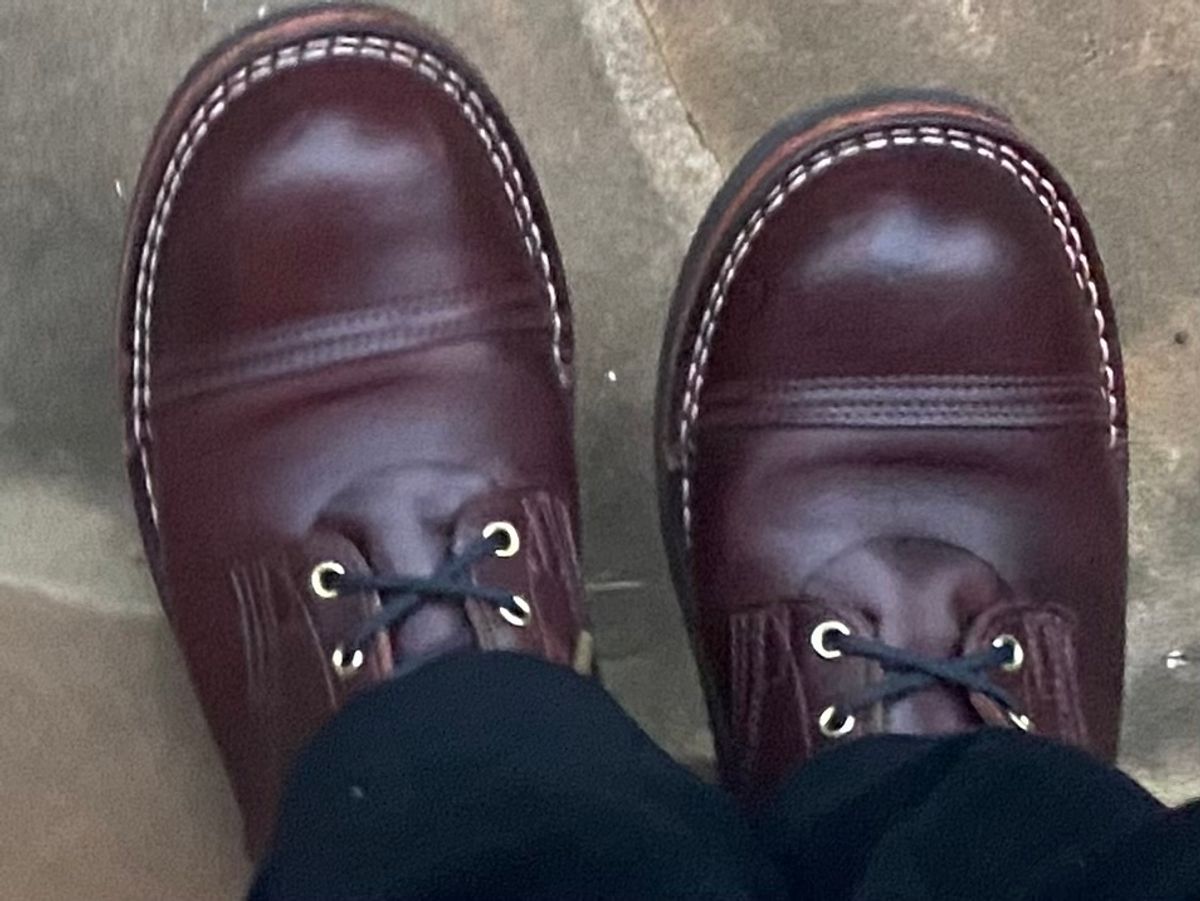 Photo by escapedTexan on September 6, 2023 of the Nicks Americana in Horween Color 8 Chromexcel.