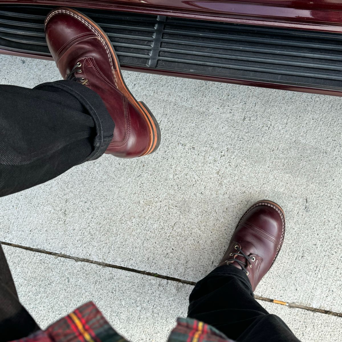 Photo by escapedTexan on April 26, 2024 of the Nicks Americana in Horween Color 8 Chromexcel.