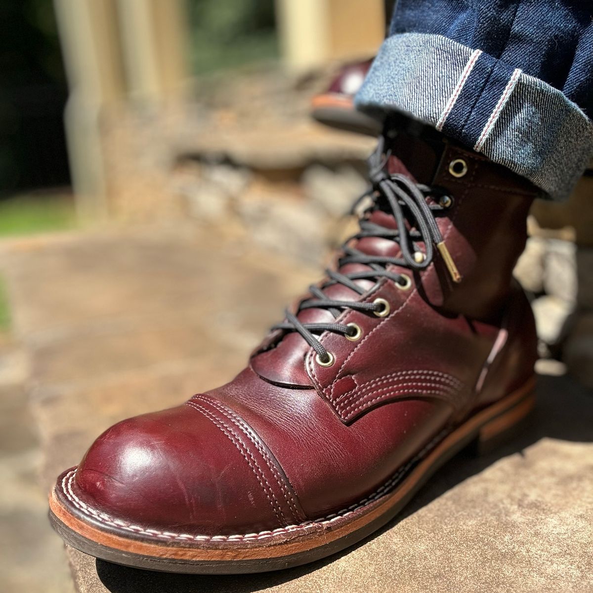 Photo by escapedTexan on June 21, 2024 of the Nicks Americana in Horween Color 8 Chromexcel.