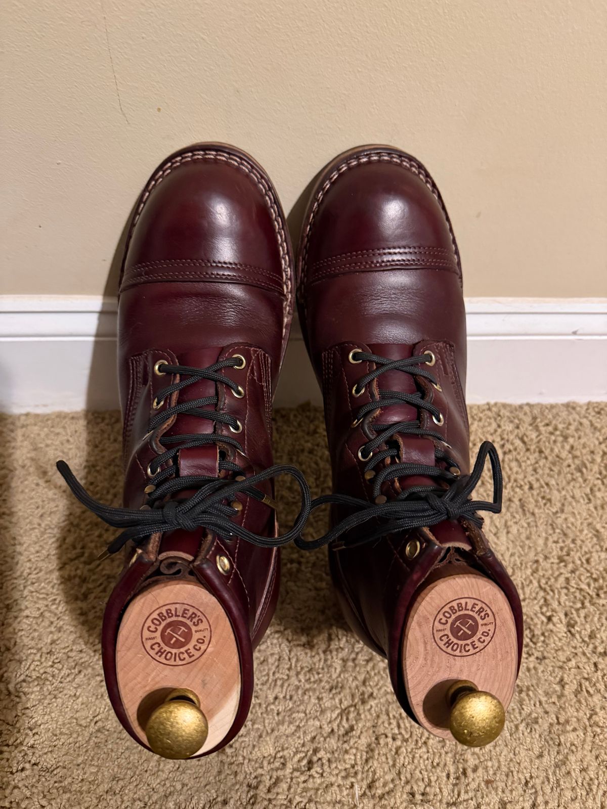 Photo by escapedTexan on January 3, 2026 of the Nicks Americana in Horween Color 8 Chromexcel.