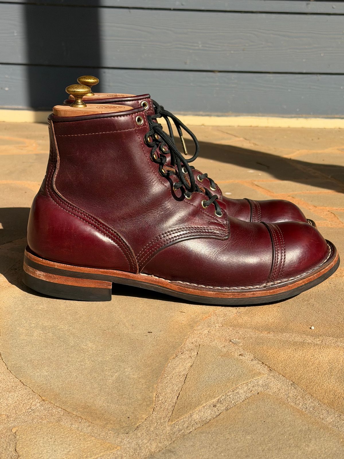 Photo by escapedTexan on July 4, 2026 of the Nicks Americana in Horween Color 8 Chromexcel.