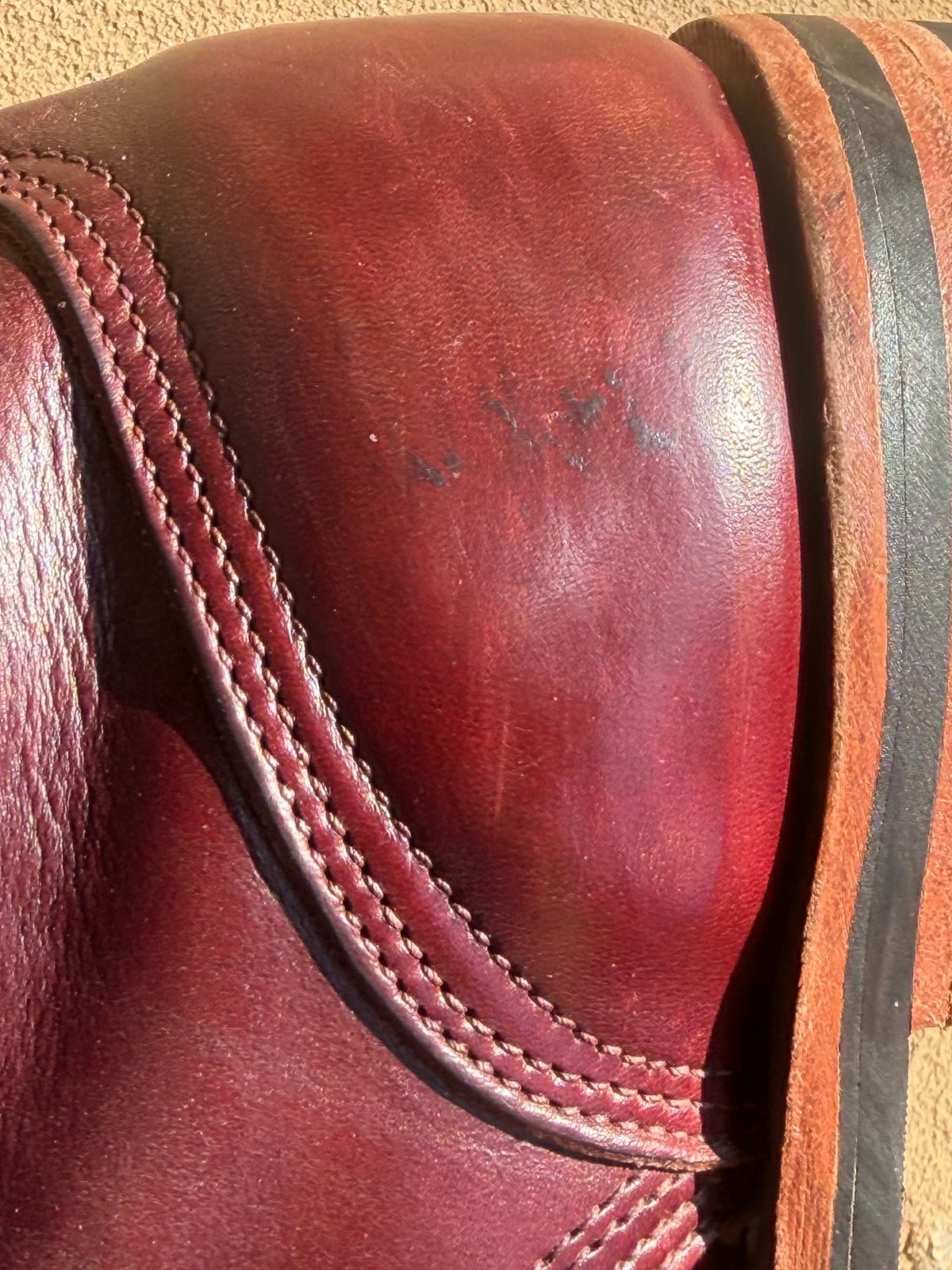 Photo by escapedTexan on July 4, 2026 of the Nicks Americana in Horween Color 8 Chromexcel.
