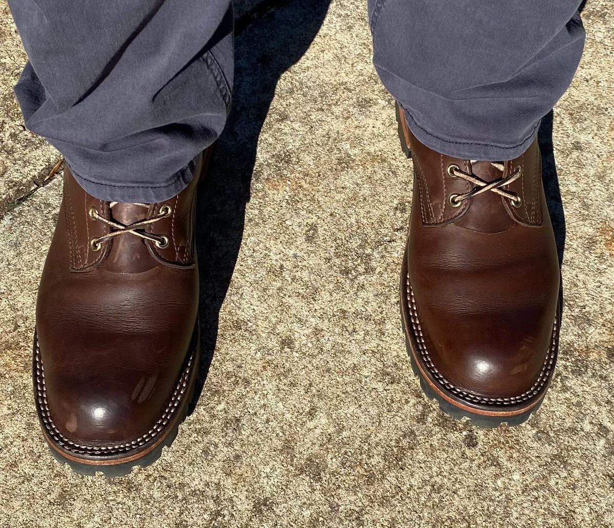 Photo by escapedTexan on December 1, 2022 of the Nicks Overlander in Seidel 1964 Walnut.