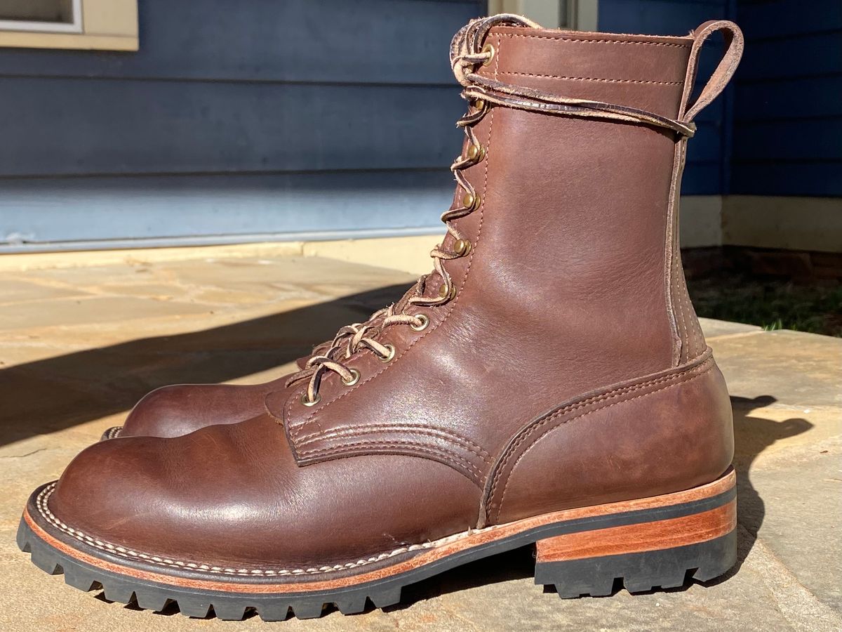 Photo by escapedTexan on December 1, 2022 of the Nicks Overlander in Seidel 1964 Walnut.