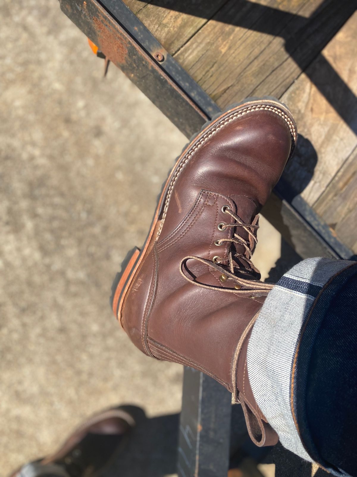 Photo by escapedTexan on February 3, 2023 of the Nicks Overlander in Seidel 1964 Walnut.