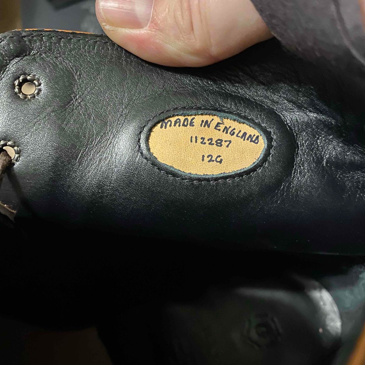 Photo by escapedTexan on January 5, 2023 of the Grenson Fred in Handpainted Tan.