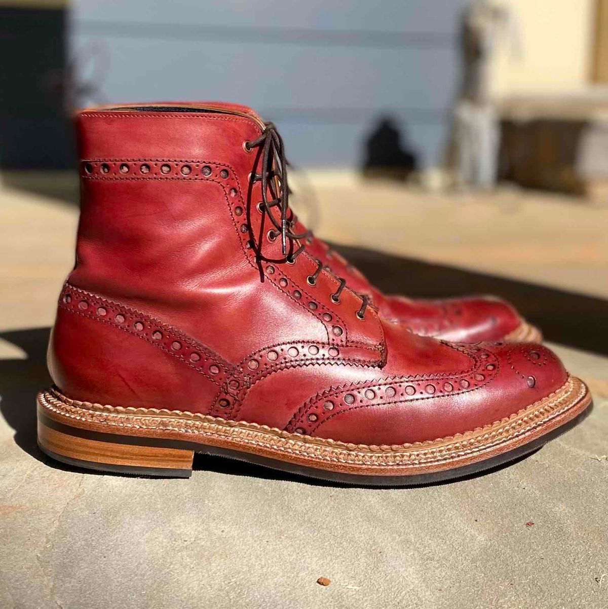 Photo by escapedTexan on April 20, 2023 of the Grenson Fred in Handpainted Tan.