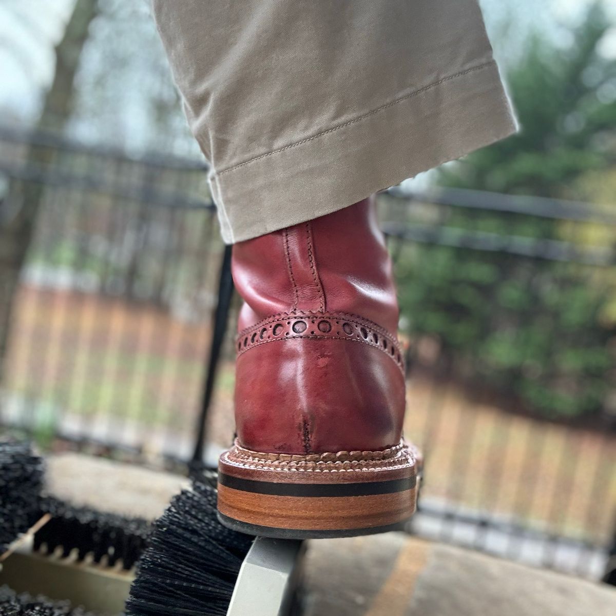 Photo by escapedTexan on December 9, 2023 of the Grenson Fred in Handpainted Tan.