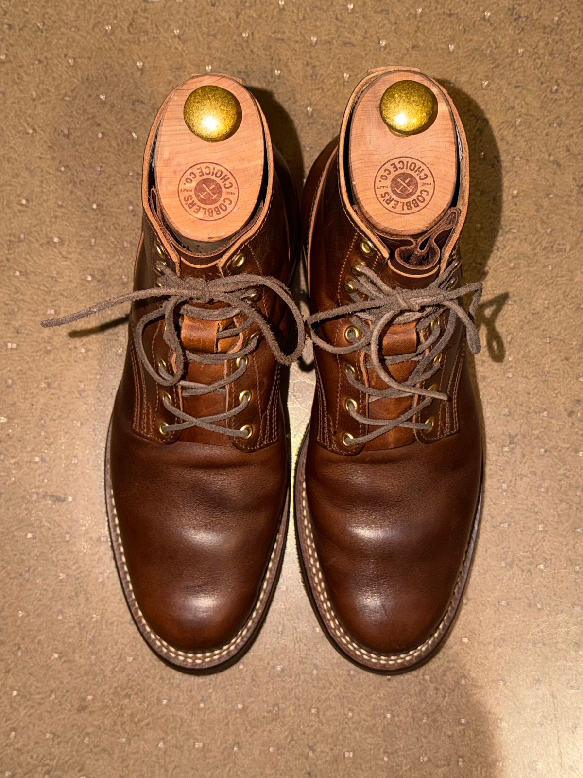 Photo by escapedTexan on February 27, 2026 of the Nicks 1925 Last Dress Boot in Horween Cypress Italian Brown.