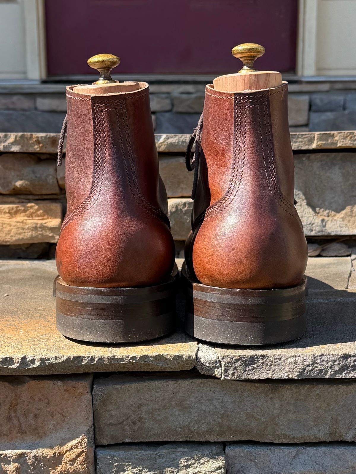 Photo by escapedTexan on February 28, 2026 of the Nicks 1925 Last Dress Boot in Horween Cypress Italian Brown.