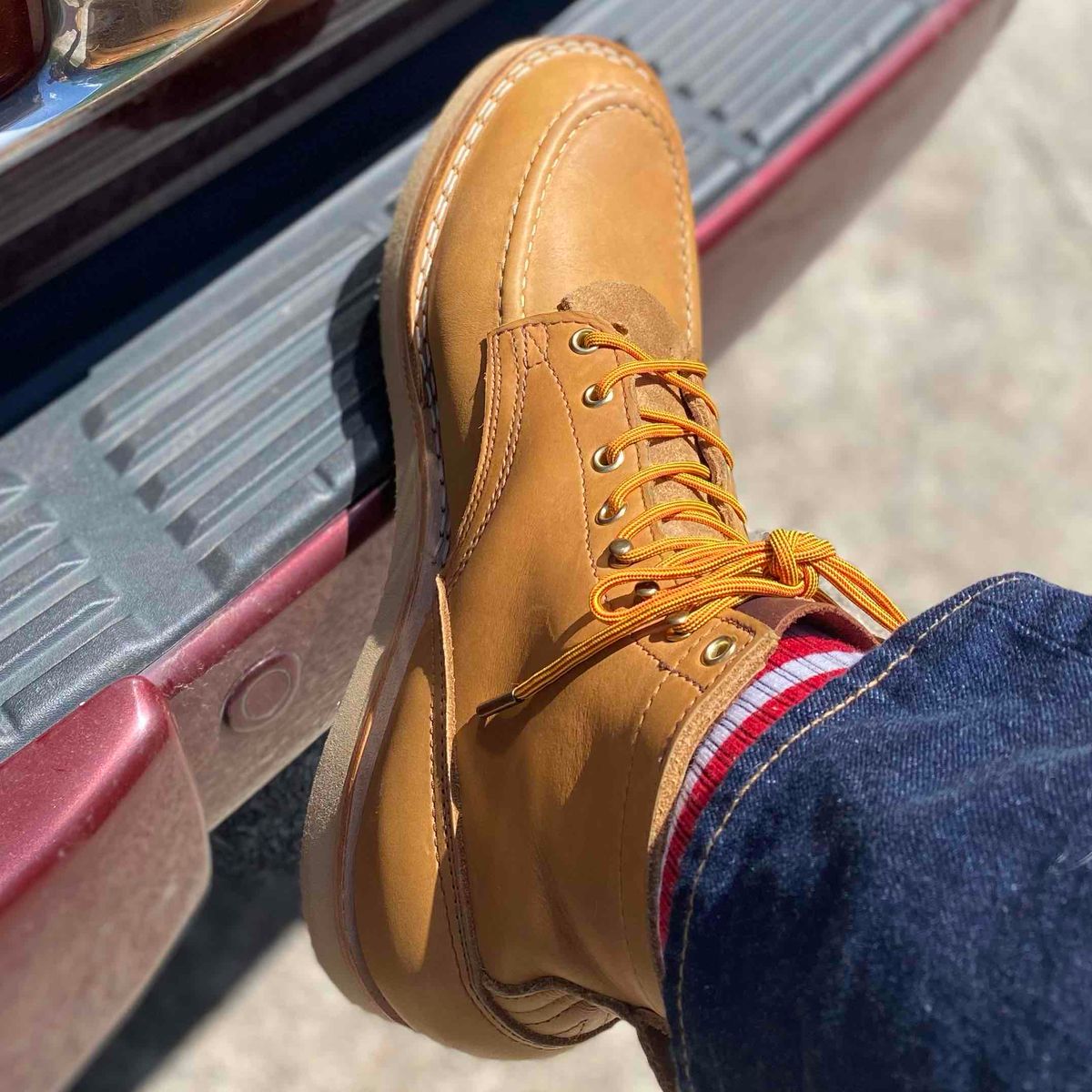 Photo by escapedTexan on May 1, 2023 of the Nicks Moc Toe in Seidel 1964 Tan.