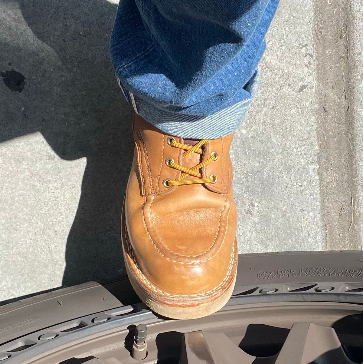 Photo by escapedTexan on September 3, 2023 of the Nicks Moc Toe in Seidel 1964 Tan.