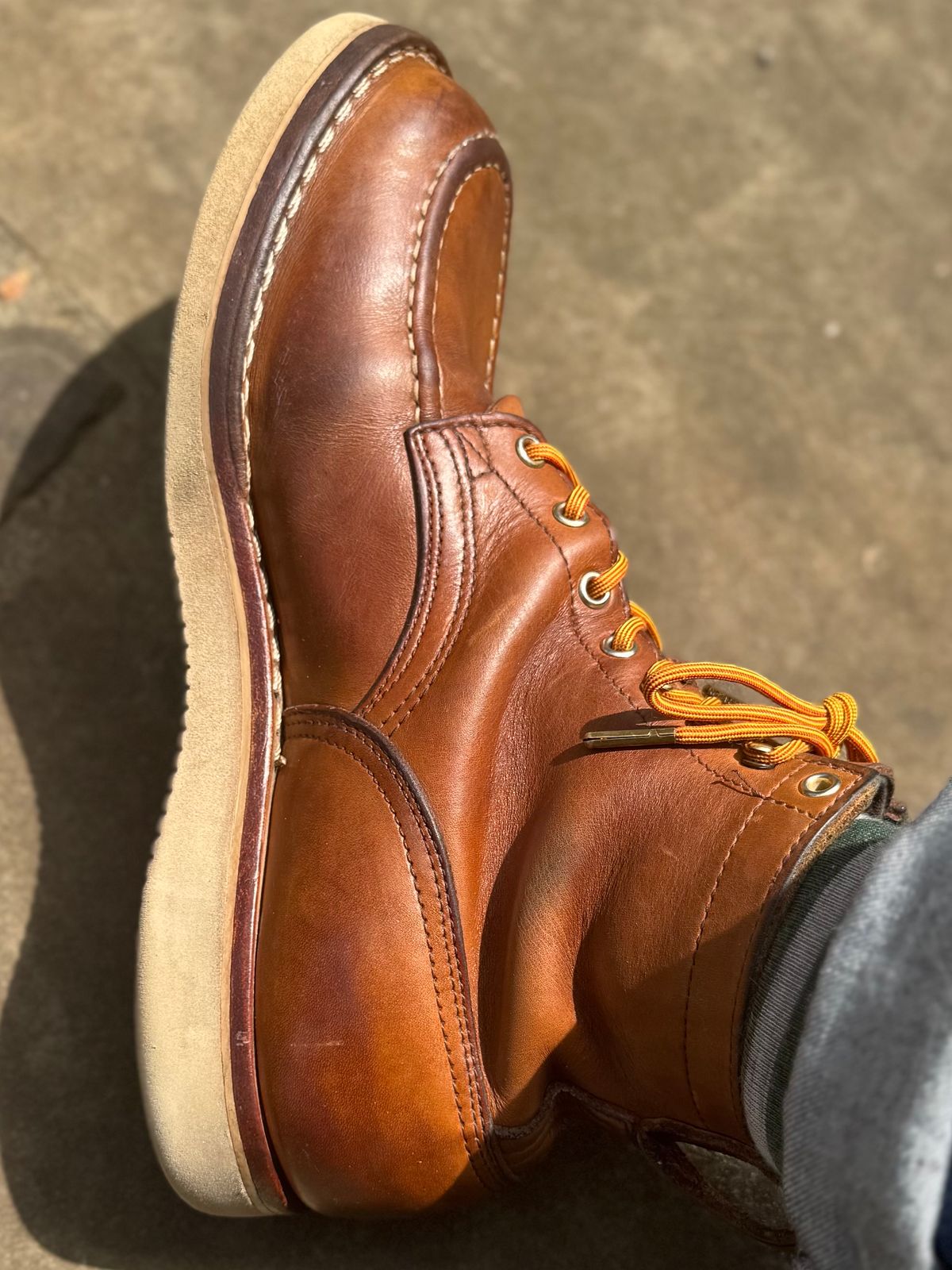 Photo by escapedTexan on April 5, 2025 of the Nicks Moc Toe in Seidel 1964 Tan.
