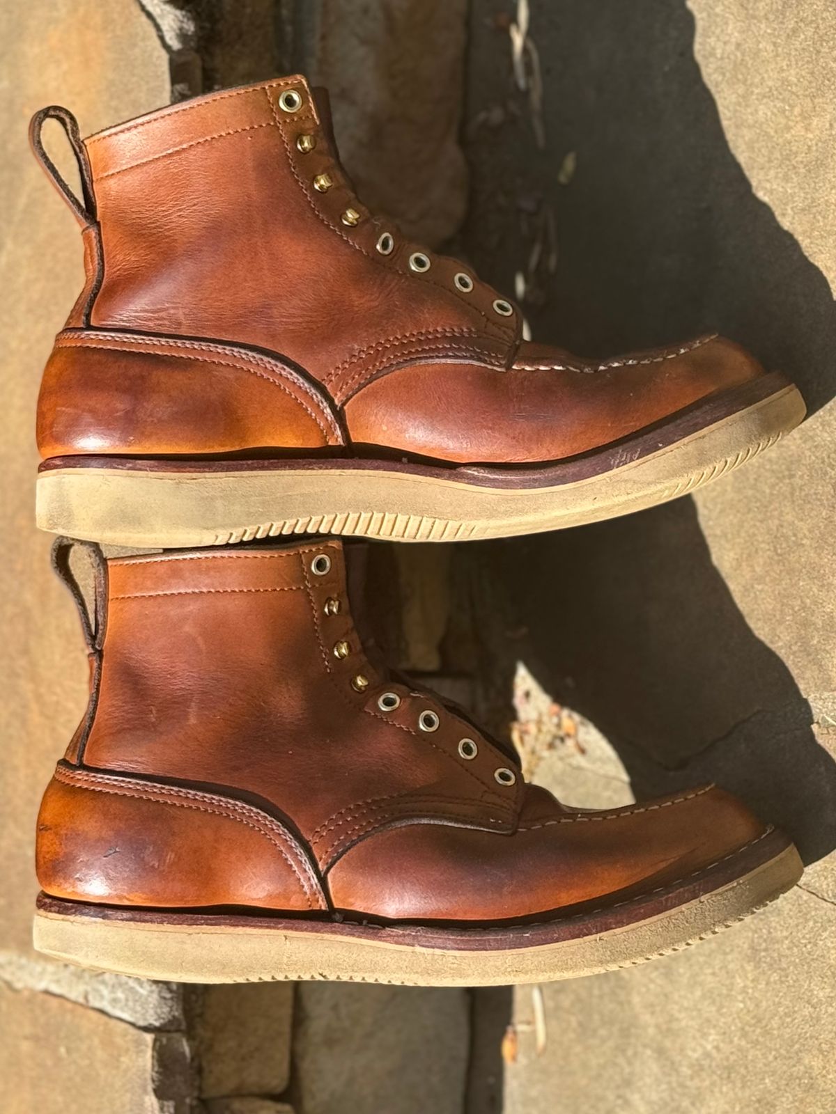 Photo by escapedTexan on April 5, 2025 of the Nicks Moc Toe in Seidel 1964 Tan.